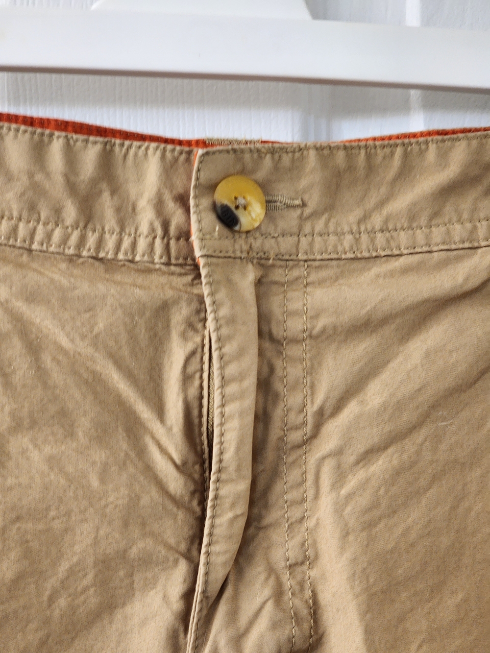 Columbia Men's Khaki Flat-Front Casual Shorts - Picture 6 of 9